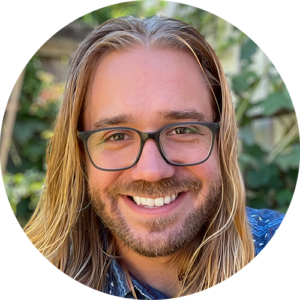 Headshot - Benjamin Tissell