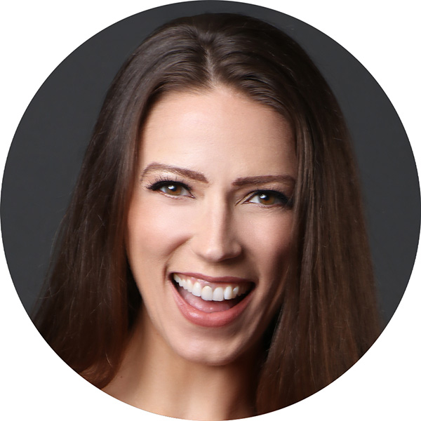 Photo of Jennifer Lynn Teel.