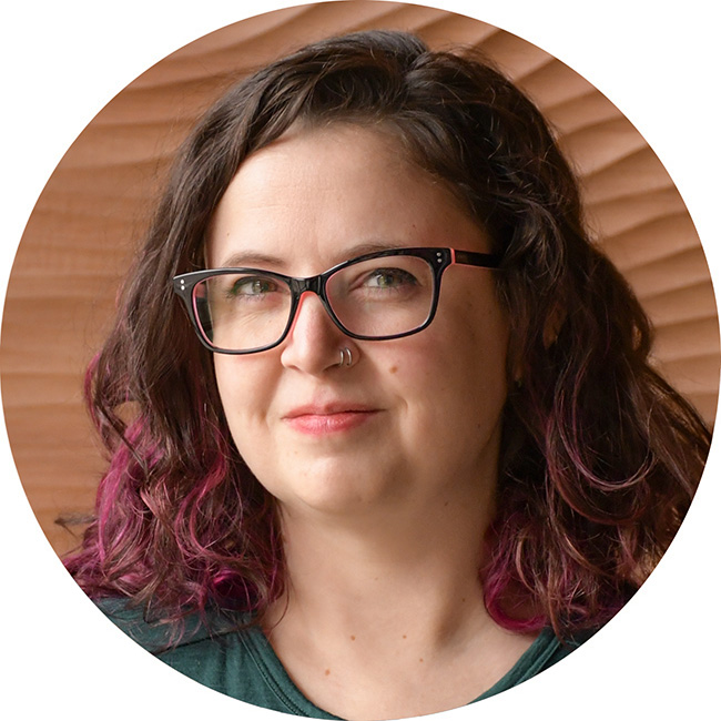 Photo of Elyse Salmon.