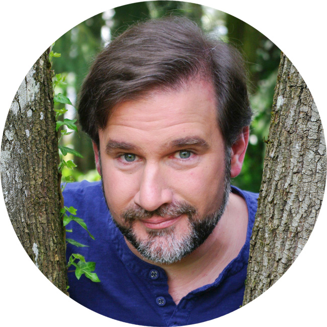 Photo of Mike Dederian.